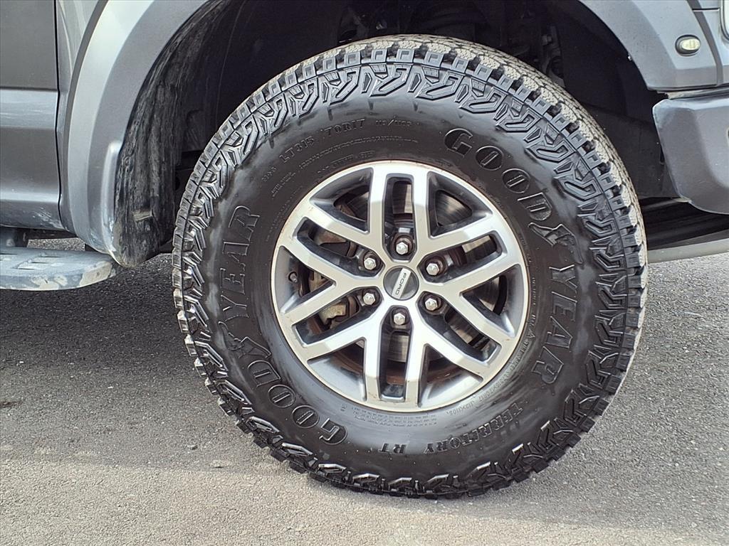 used 2017 Ford F-150 car, priced at $26,994