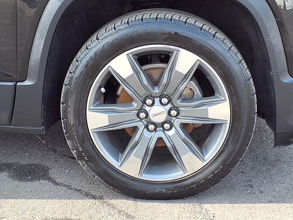 used 2017 GMC Acadia car, priced at $12,484