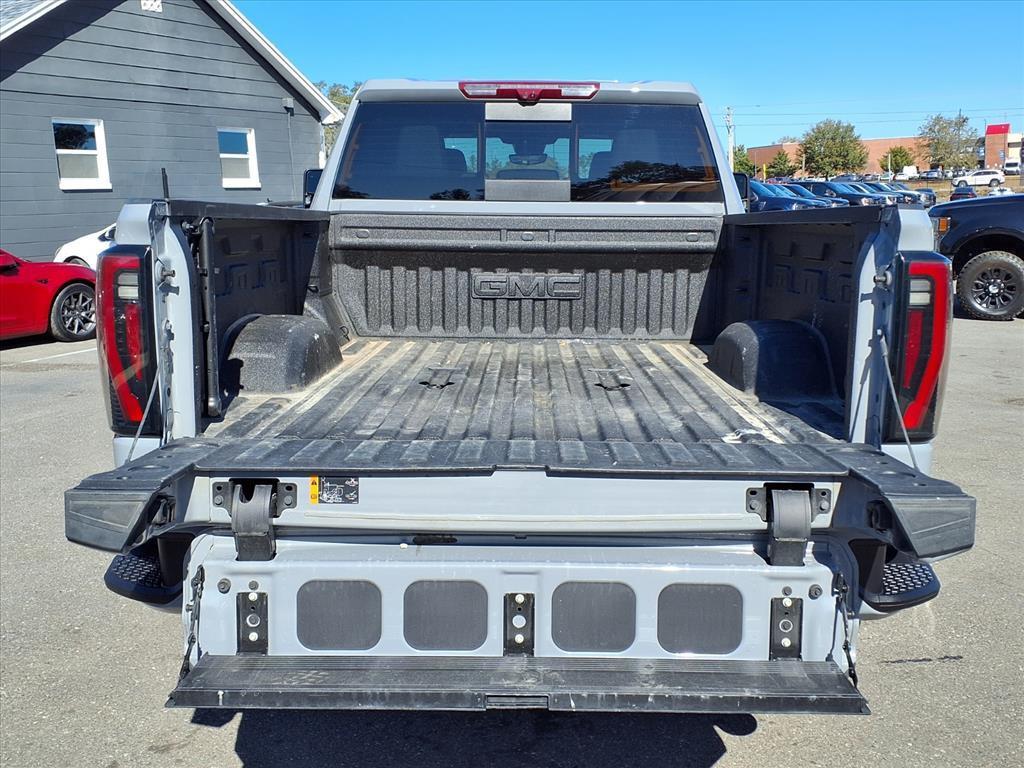 used 2025 GMC Sierra 2500 car, priced at $73,484