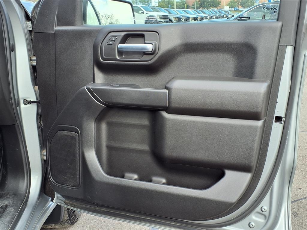 used 2023 GMC Sierra 1500 car, priced at $32,994