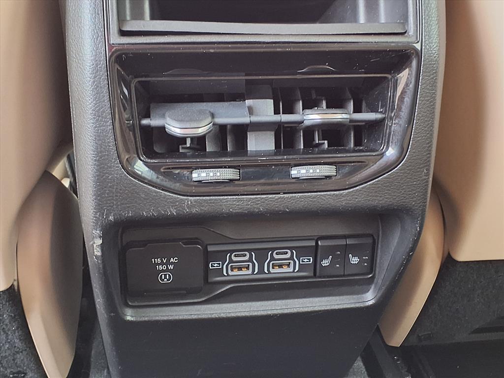 used 2022 Jeep Grand Cherokee car, priced at $23,484