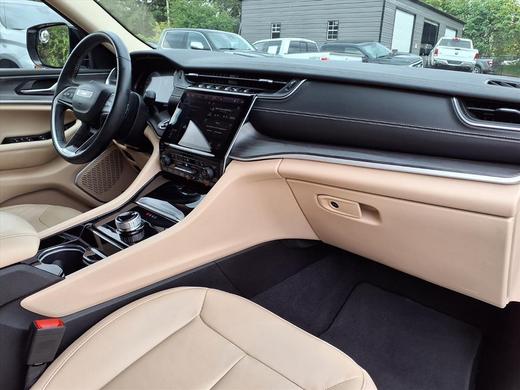 used 2022 Jeep Grand Cherokee car, priced at $23,484