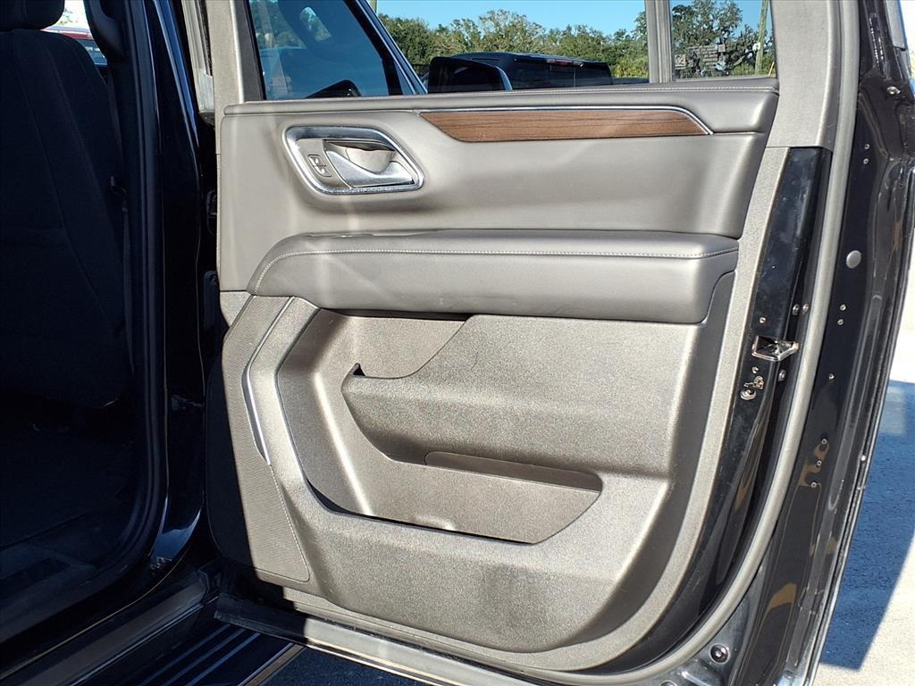 used 2024 GMC Yukon XL car, priced at $41,484