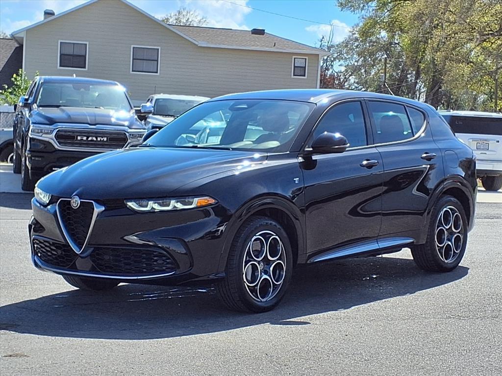 used 2024 Alfa Romeo Tonale car