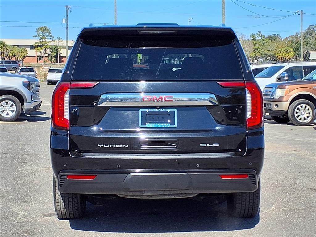 used 2024 GMC Yukon XL car, priced at $43,484