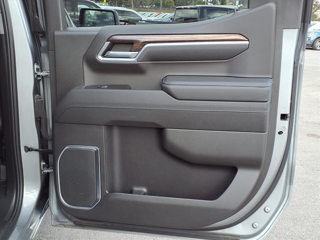 used 2023 GMC Sierra 1500 car, priced at $36,497