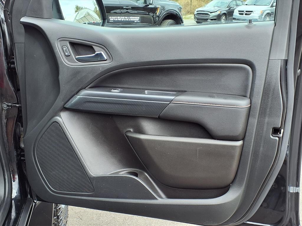 used 2022 GMC Canyon car, priced at $29,994