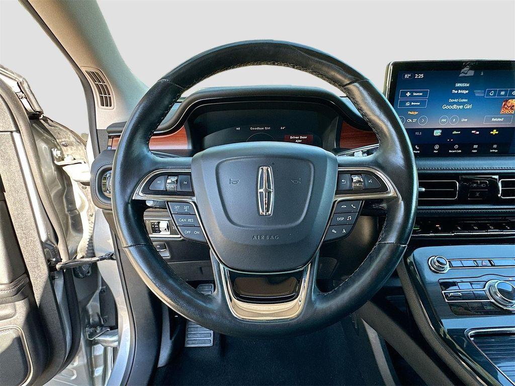 used 2022 Lincoln Nautilus car, priced at $30,496