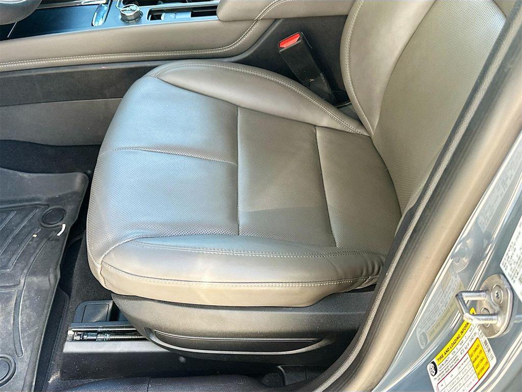 used 2023 Lincoln Corsair car, priced at $27,036