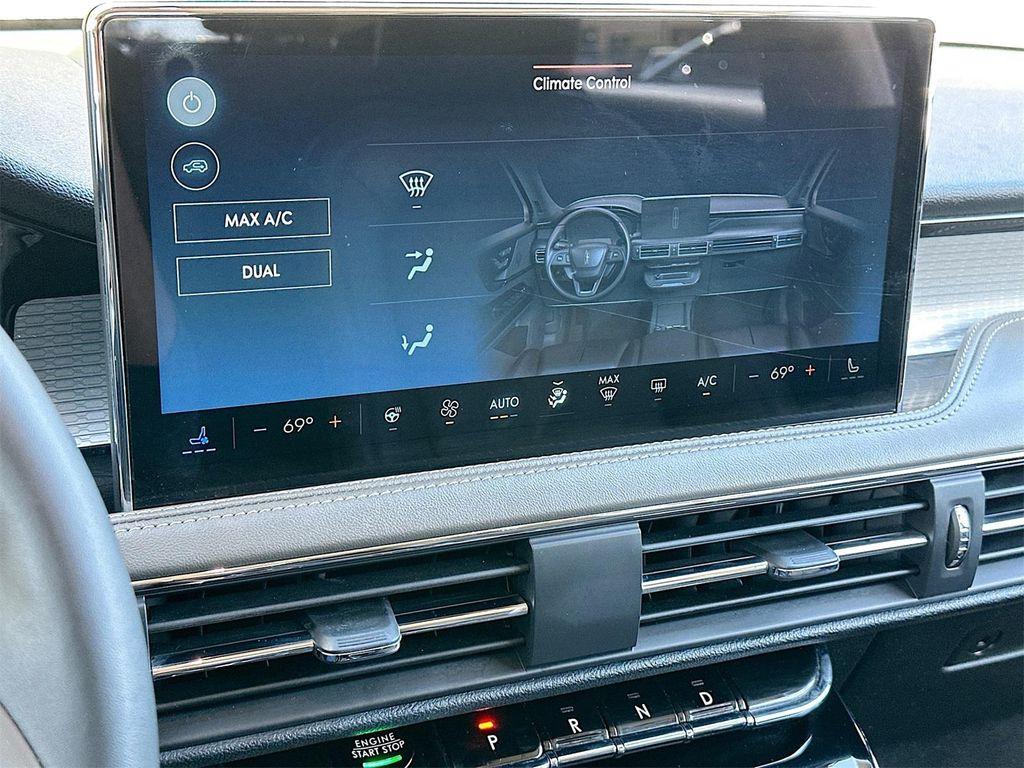 used 2023 Lincoln Corsair car, priced at $27,036