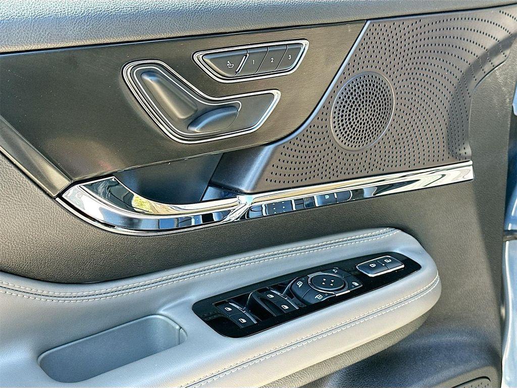 used 2023 Lincoln Corsair car, priced at $27,036