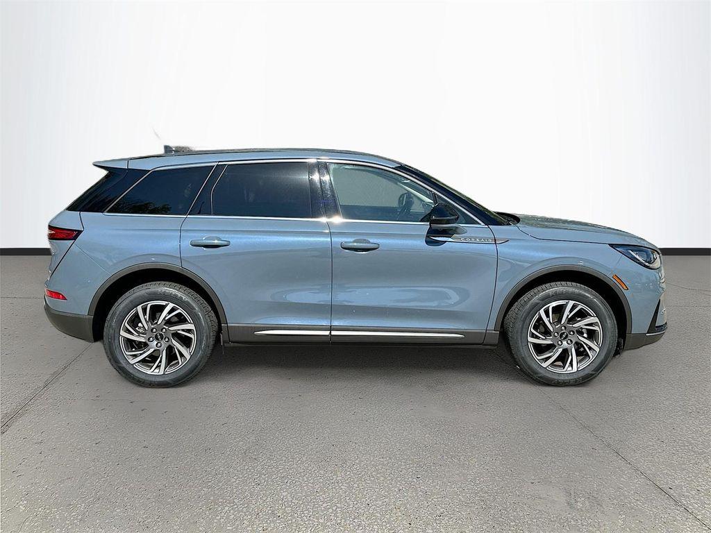 used 2023 Lincoln Corsair car, priced at $27,036