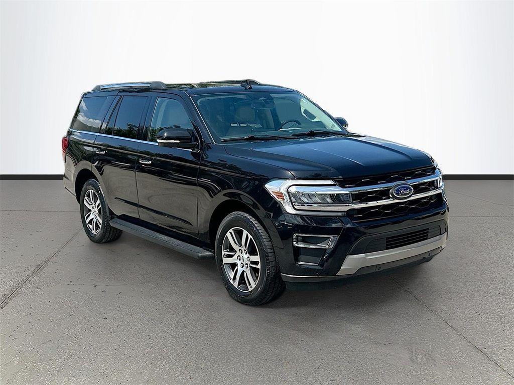 used 2024 Ford Expedition car, priced at $50,969