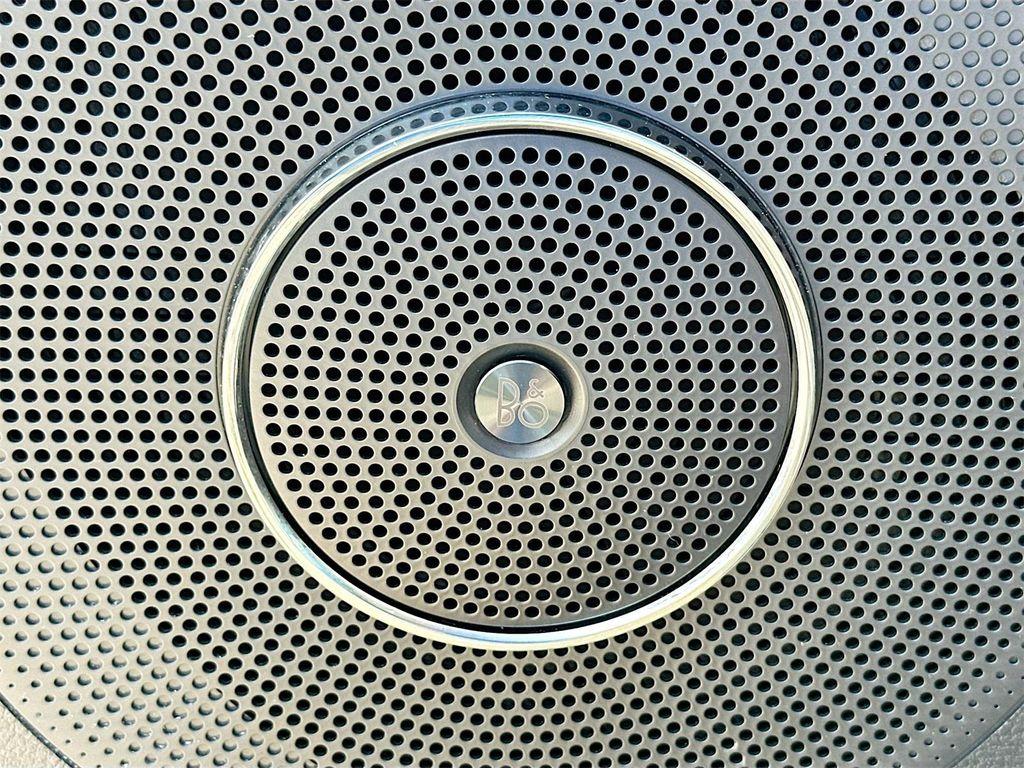 used 2024 Ford Expedition car, priced at $50,969