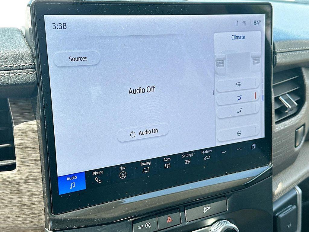 used 2024 Ford Expedition car, priced at $50,969