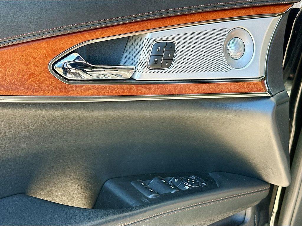 used 2020 Lincoln Nautilus car, priced at $29,969