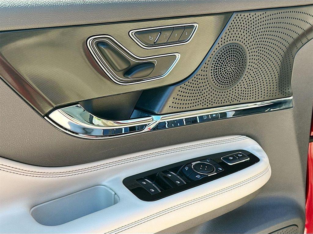 used 2023 Lincoln Corsair car, priced at $27,570