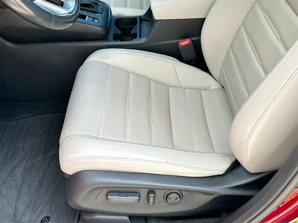 used 2023 Honda CR-V car, priced at $25,439