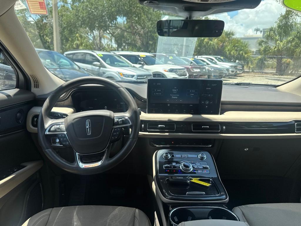 used 2023 Lincoln Nautilus car, priced at $38,350