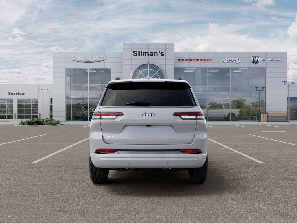 new 2026 Jeep Grand Cherokee car, priced at $50,312