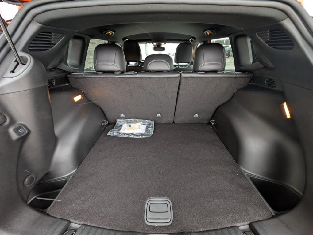 new 2026 Jeep Compass car, priced at $33,100