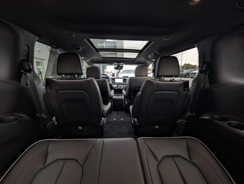 new 2026 Chrysler Pacifica car, priced at $46,735