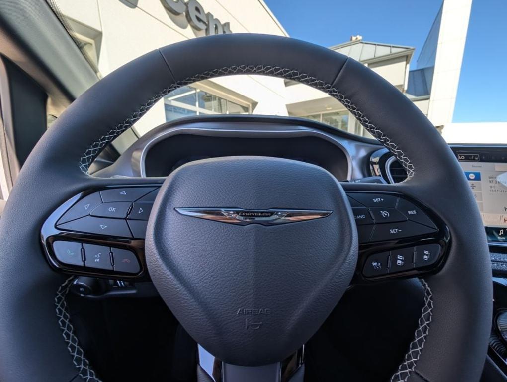 new 2026 Chrysler Pacifica car, priced at $42,085