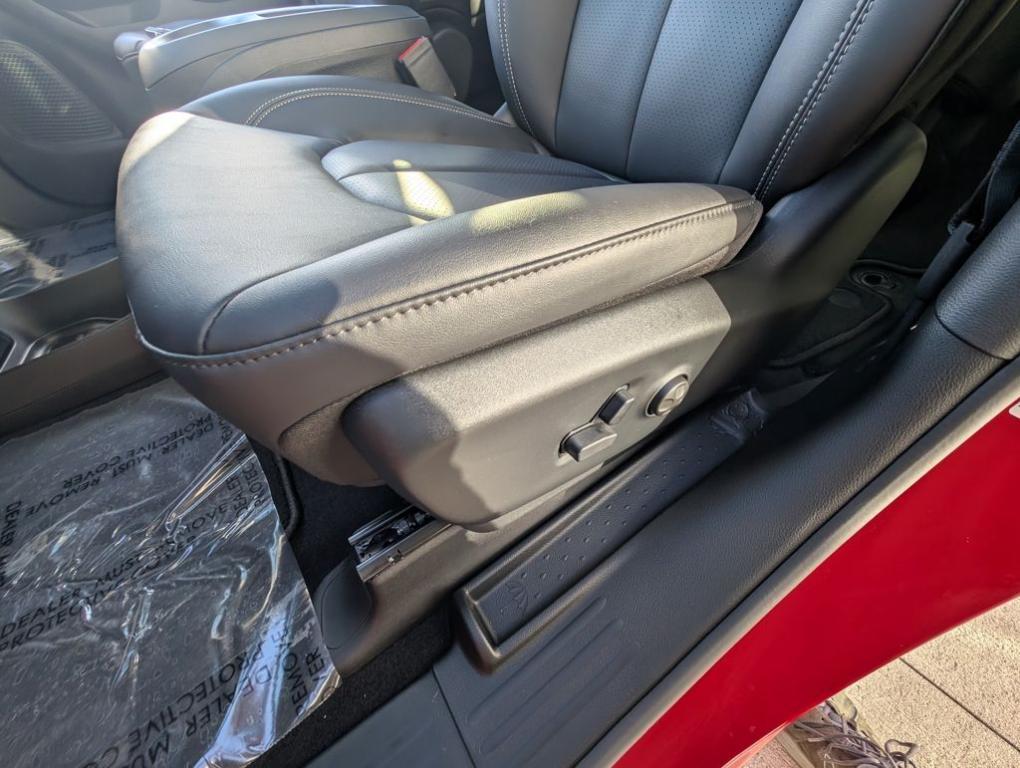 new 2026 Chrysler Pacifica car, priced at $42,680