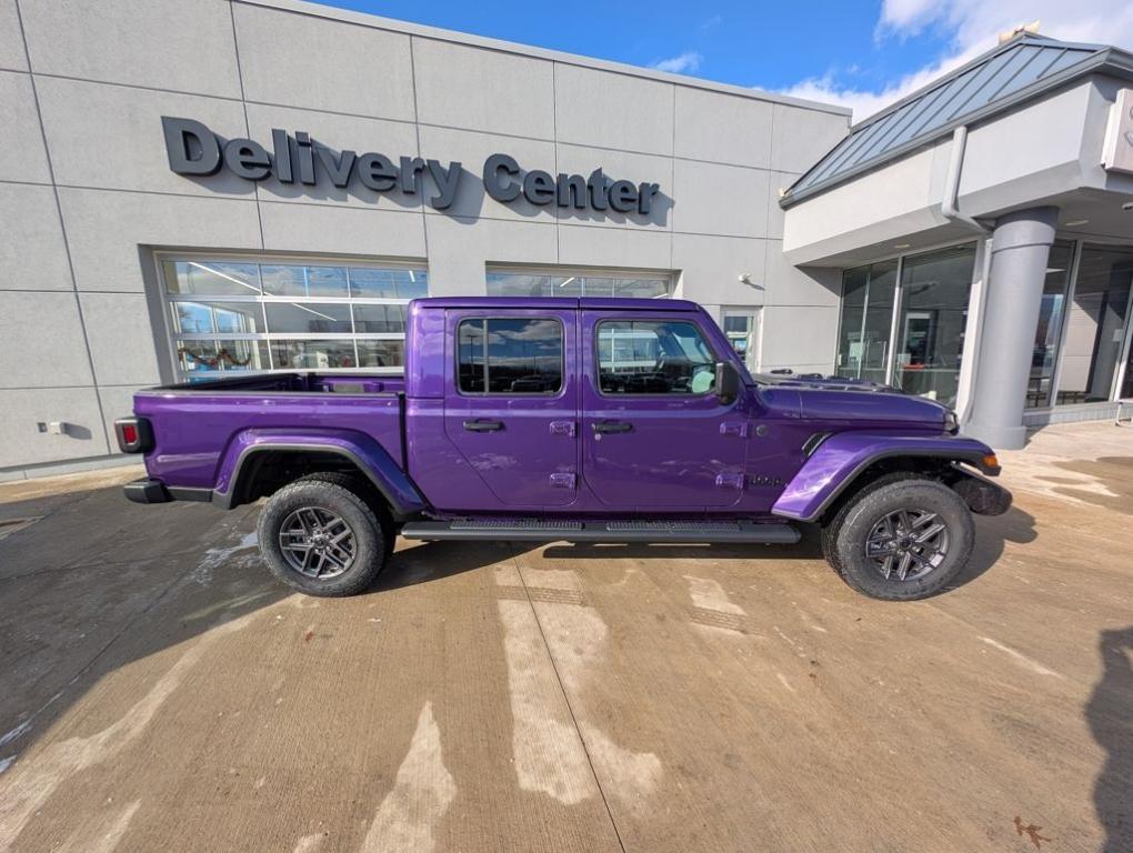 new 2026 Jeep Gladiator car, priced at $46,720