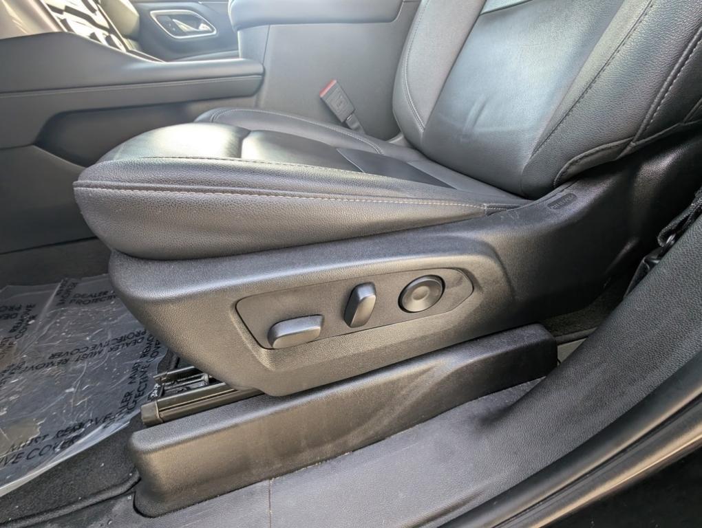 used 2024 Chevrolet Suburban car, priced at $46,000