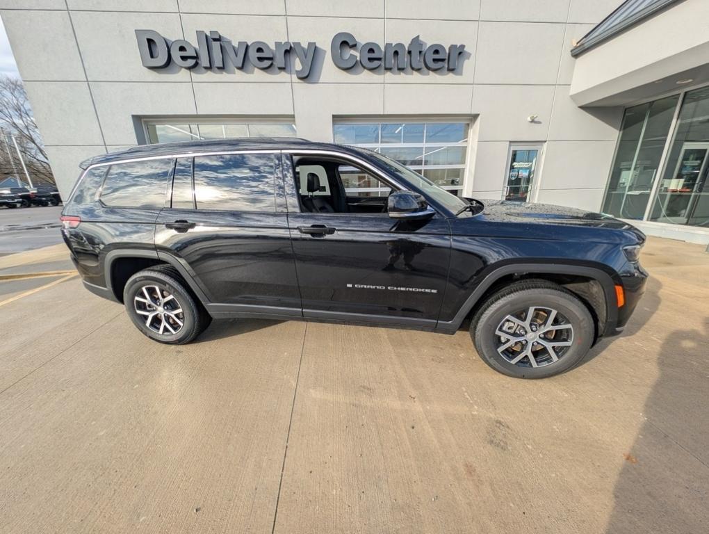 new 2025 Jeep Grand Cherokee L car, priced at $44,610