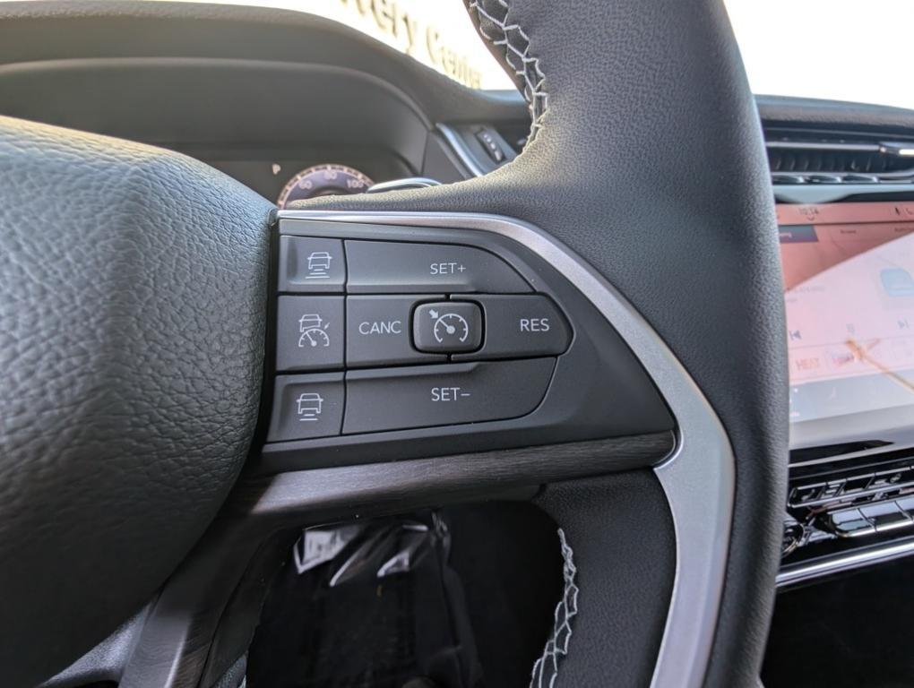 new 2025 Jeep Grand Cherokee car, priced at $44,010