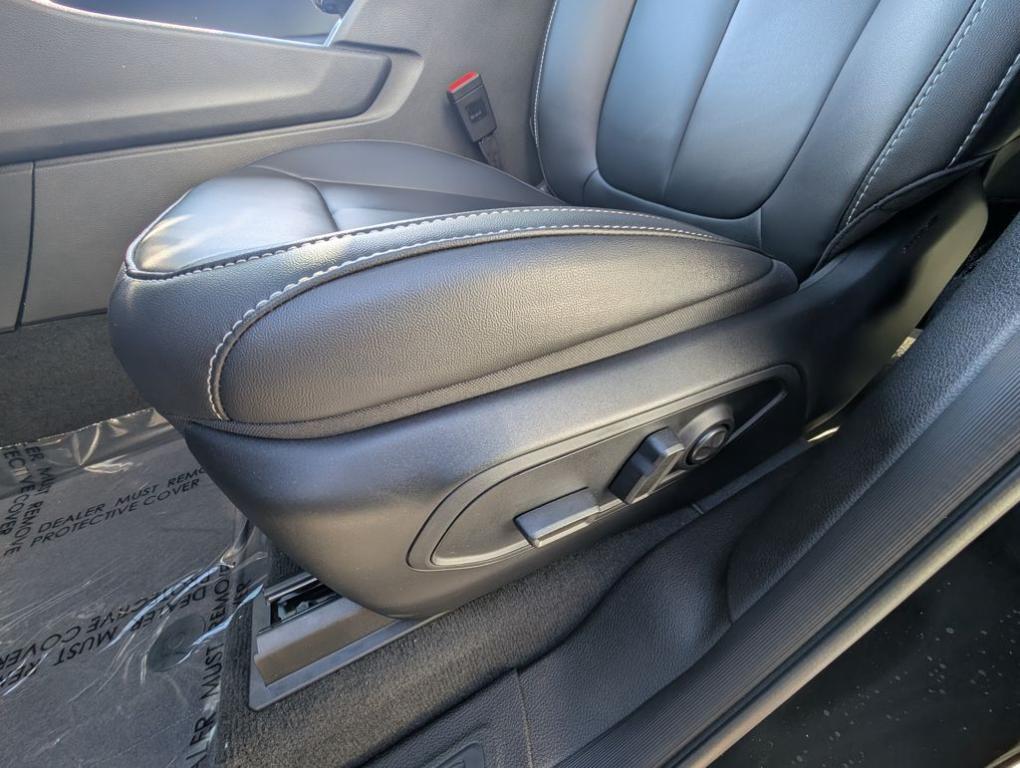 new 2025 Jeep Grand Cherokee car, priced at $40,510