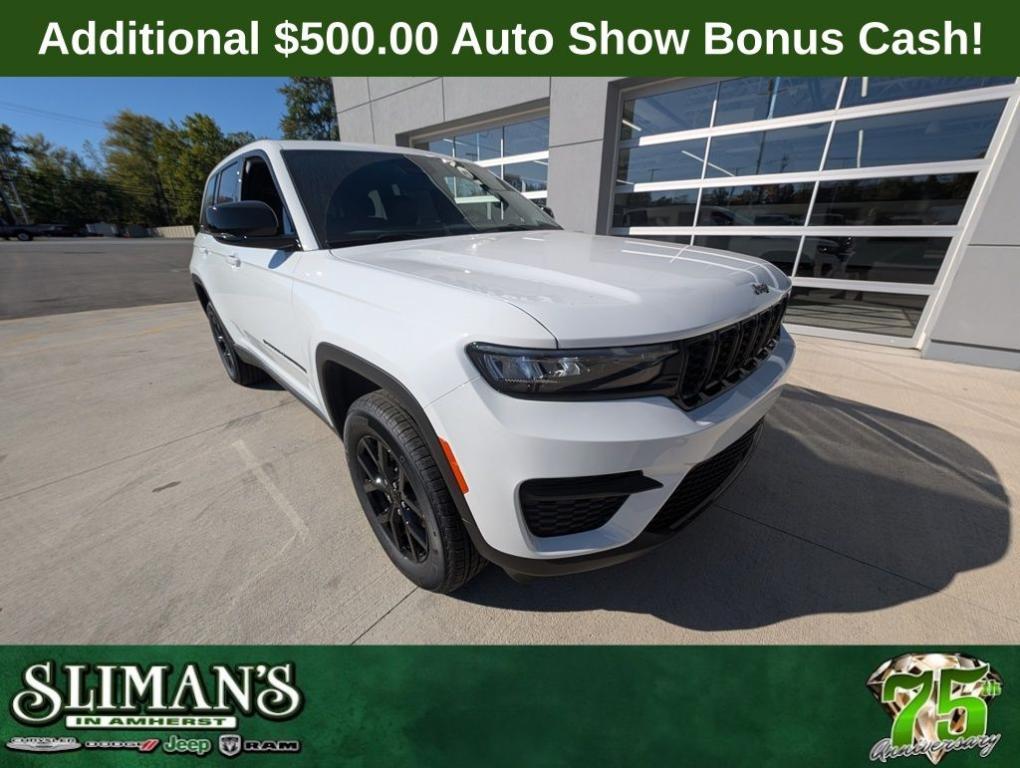 new 2025 Jeep Grand Cherokee car, priced at $39,135