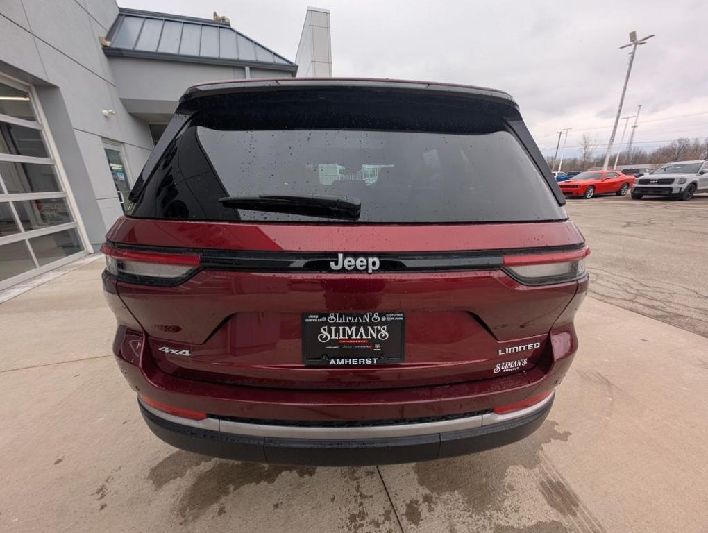 new 2026 Jeep Grand Cherokee car, priced at $49,210