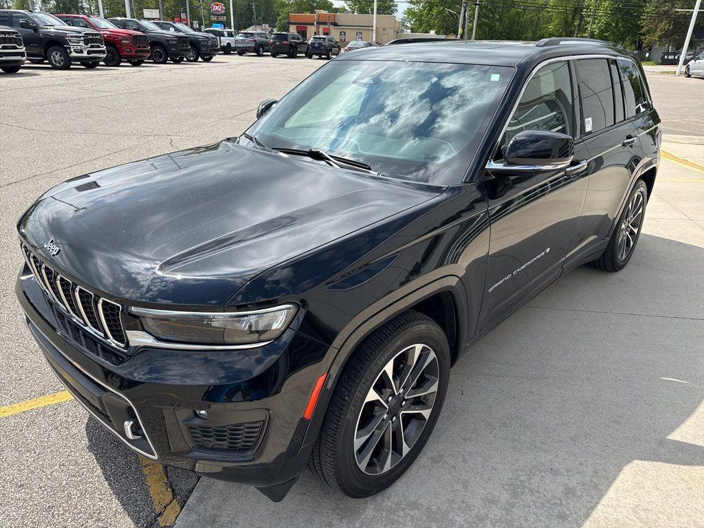 used 2023 Jeep Grand Cherokee car, priced at $39,500