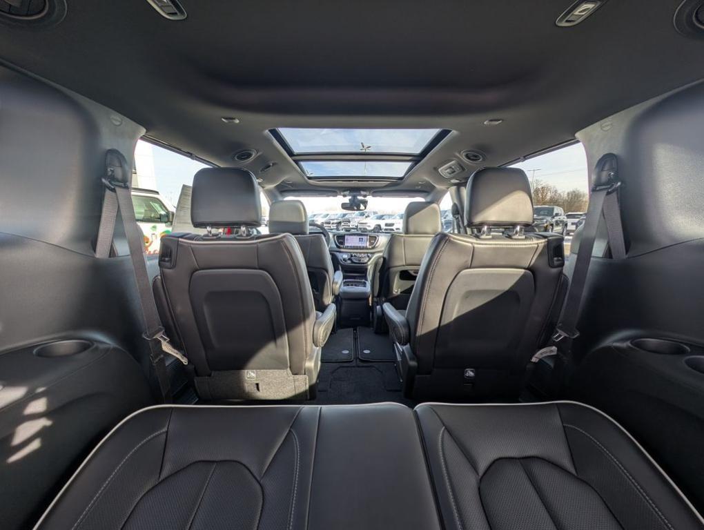 new 2026 Chrysler Pacifica car, priced at $51,955