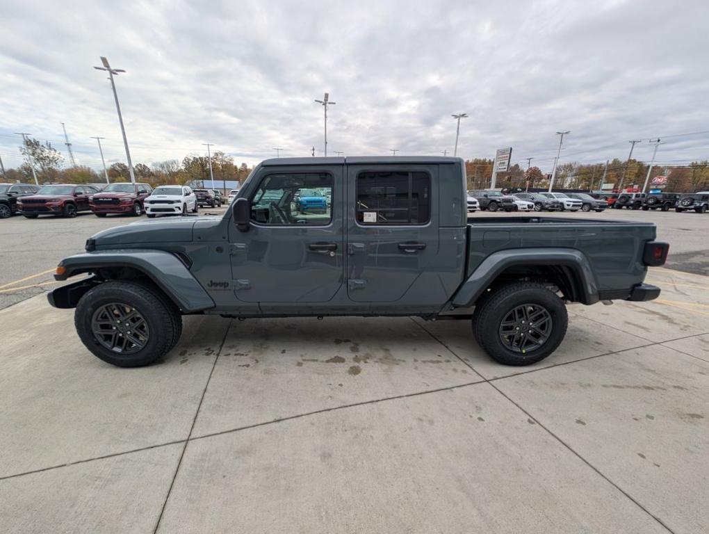 new 2026 Jeep Gladiator car, priced at $44,690