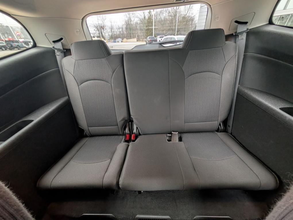 used 2015 Chevrolet Traverse car, priced at $9,950