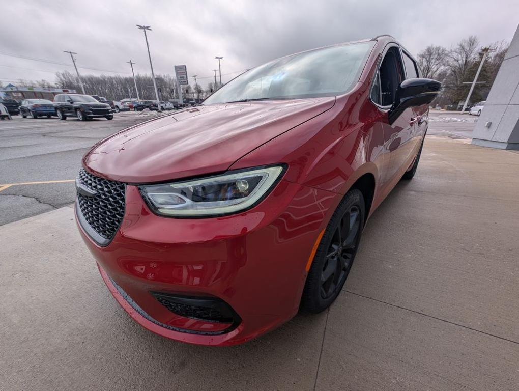 new 2026 Chrysler Pacifica car, priced at $52,110