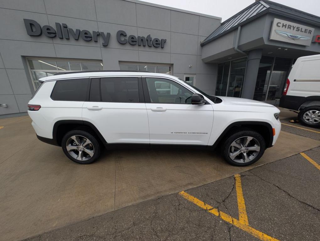 new 2026 Jeep Grand Cherokee L car, priced at $46,883
