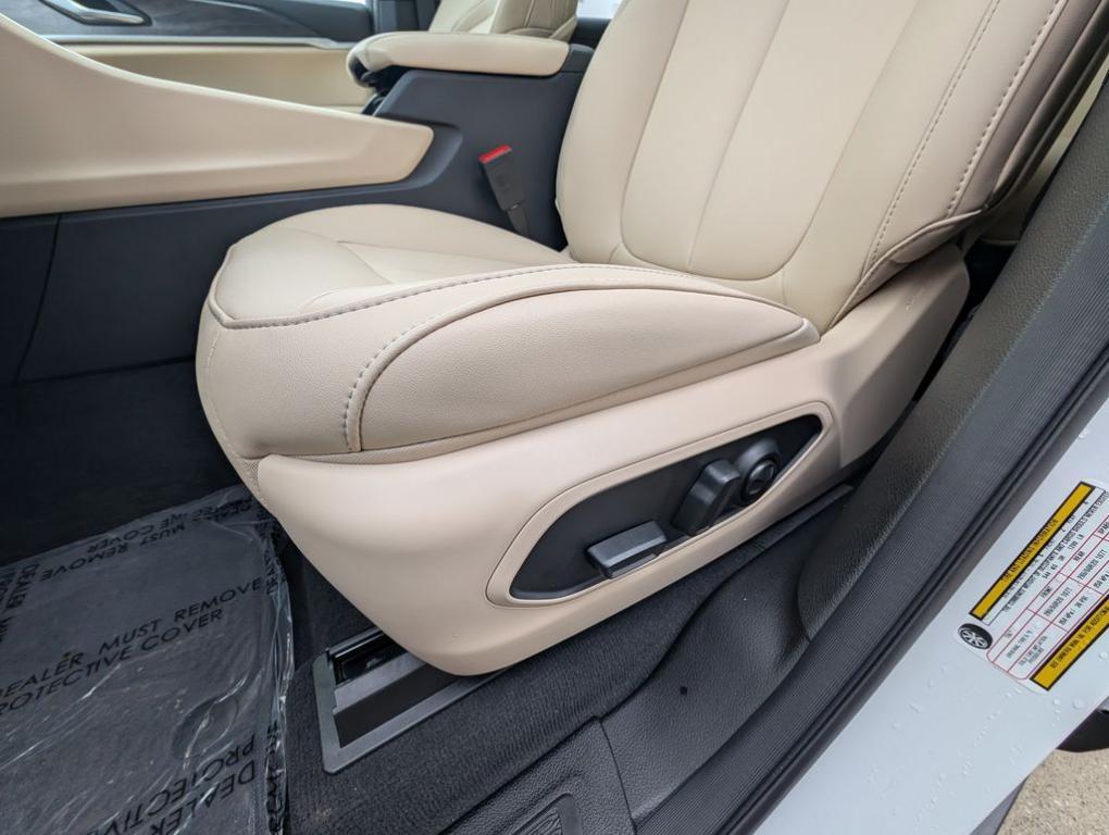 new 2026 Jeep Grand Cherokee L car, priced at $46,883