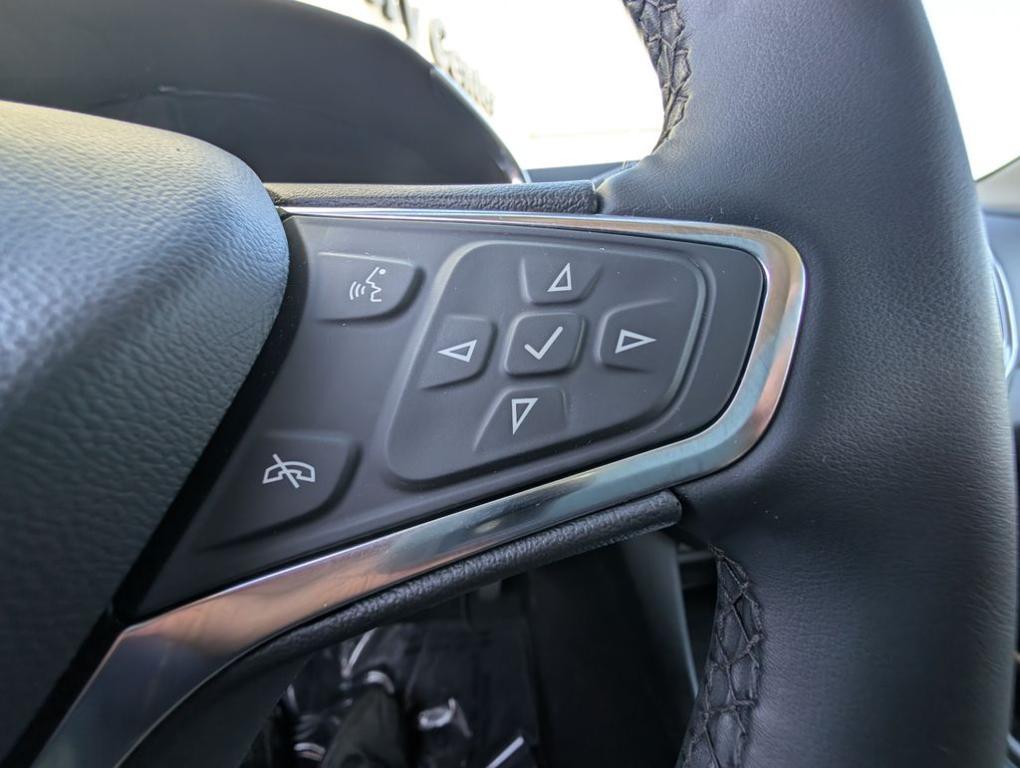 used 2024 Chevrolet Equinox car, priced at $22,000