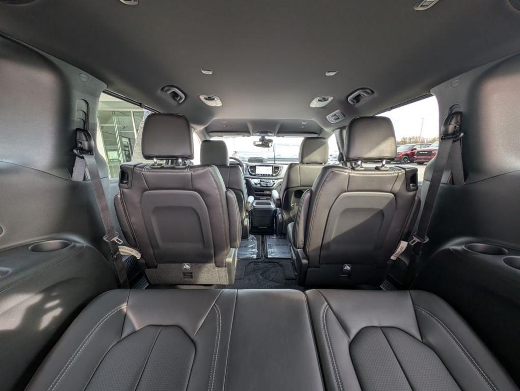 new 2026 Chrysler Pacifica car, priced at $38,865
