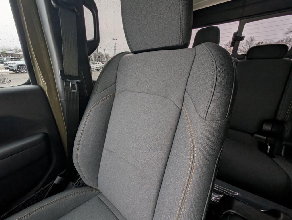 new 2026 Jeep Gladiator car, priced at $47,939