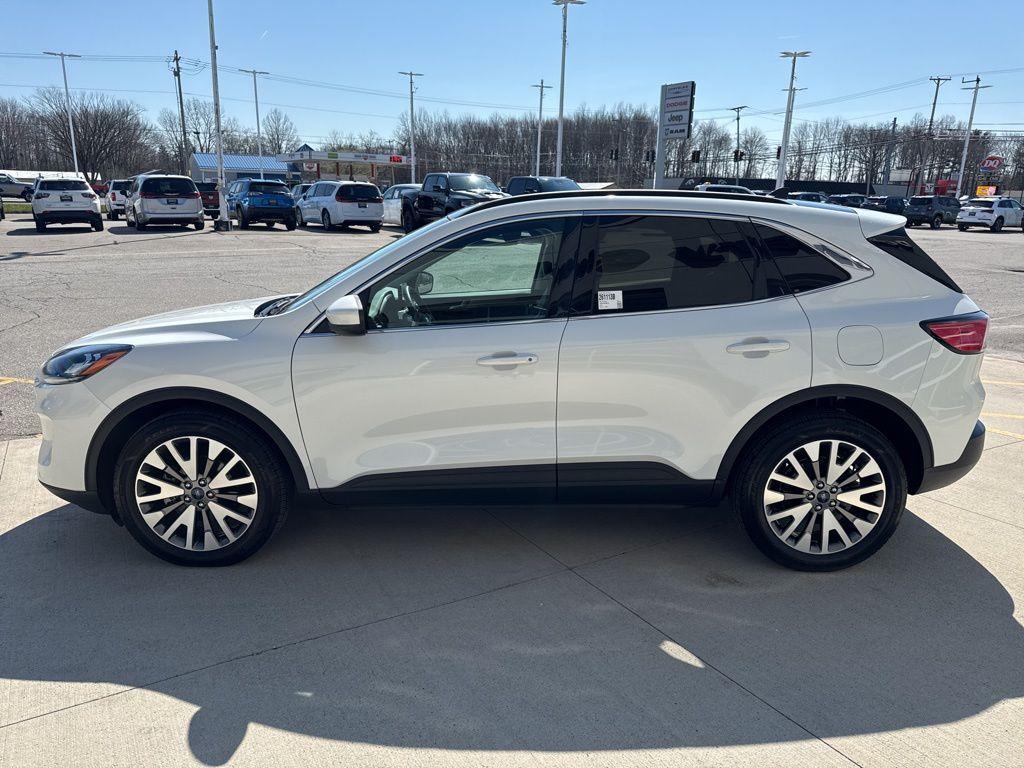 used 2022 Ford Escape car, priced at $24,991