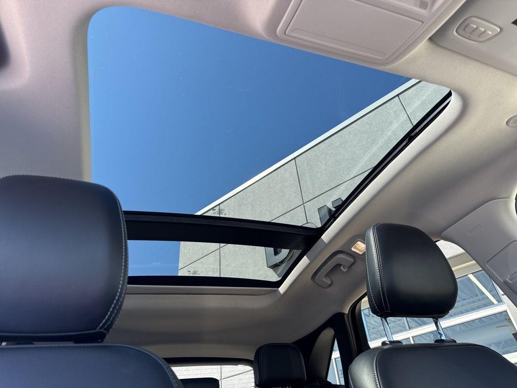 used 2022 Ford Escape car, priced at $23,500