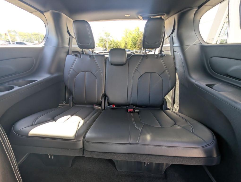 new 2026 Chrysler Pacifica car, priced at $43,780
