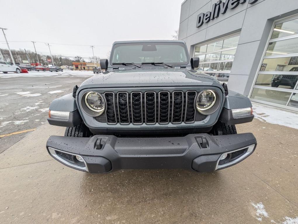 new 2026 Jeep Gladiator car, priced at $48,298