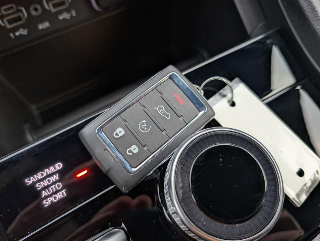 new 2026 Jeep Grand Cherokee car, priced at $47,353